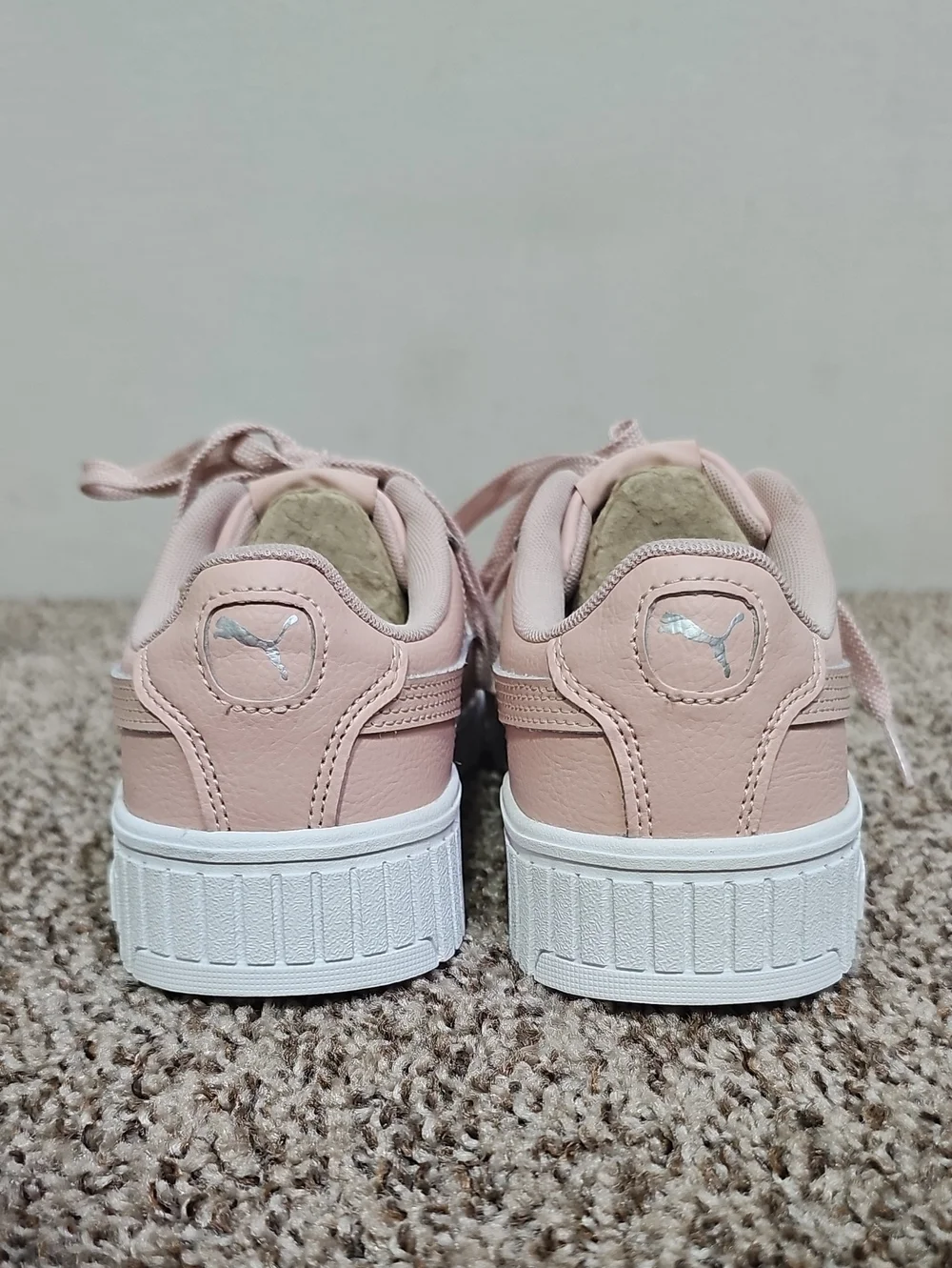Puma carina womens